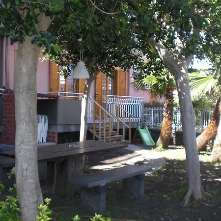 Holiday home Pomelia *